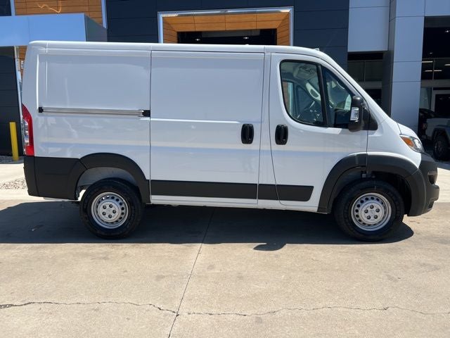 2025 RAM ProMaster 1500 Low Roof