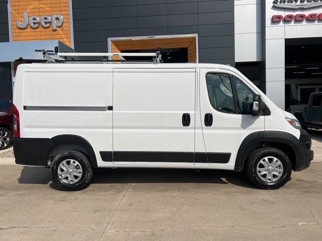 2025 RAM ProMaster 2500 SLT