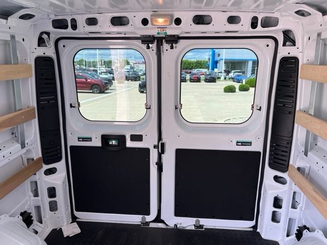 2025 RAM ProMaster 2500 Base