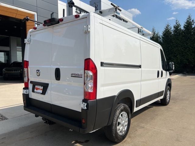2025 RAM ProMaster 2500 SLT