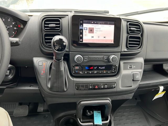 2025 RAM ProMaster 2500 TRADESMAN 136 WB