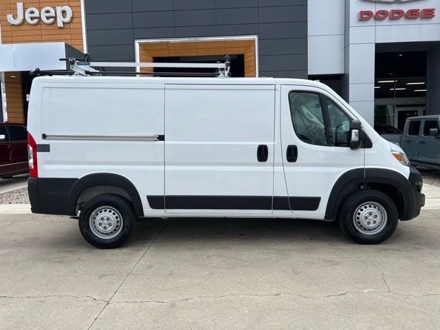 2025 RAM ProMaster 2500 TRADESMAN