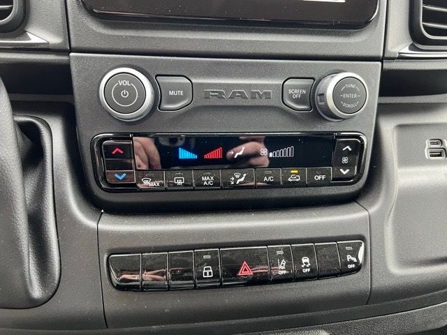 2025 RAM ProMaster 2500 TRADESMAN