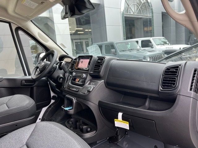 2025 RAM ProMaster 2500 TRADESMAN