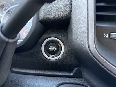 2026 RAM Ram 2500 Black Express 4x4 Crew Cab 6'4 Box