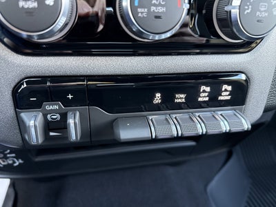 2026 RAM Ram 2500 Black Express 4x4 Crew Cab 6'4 Box