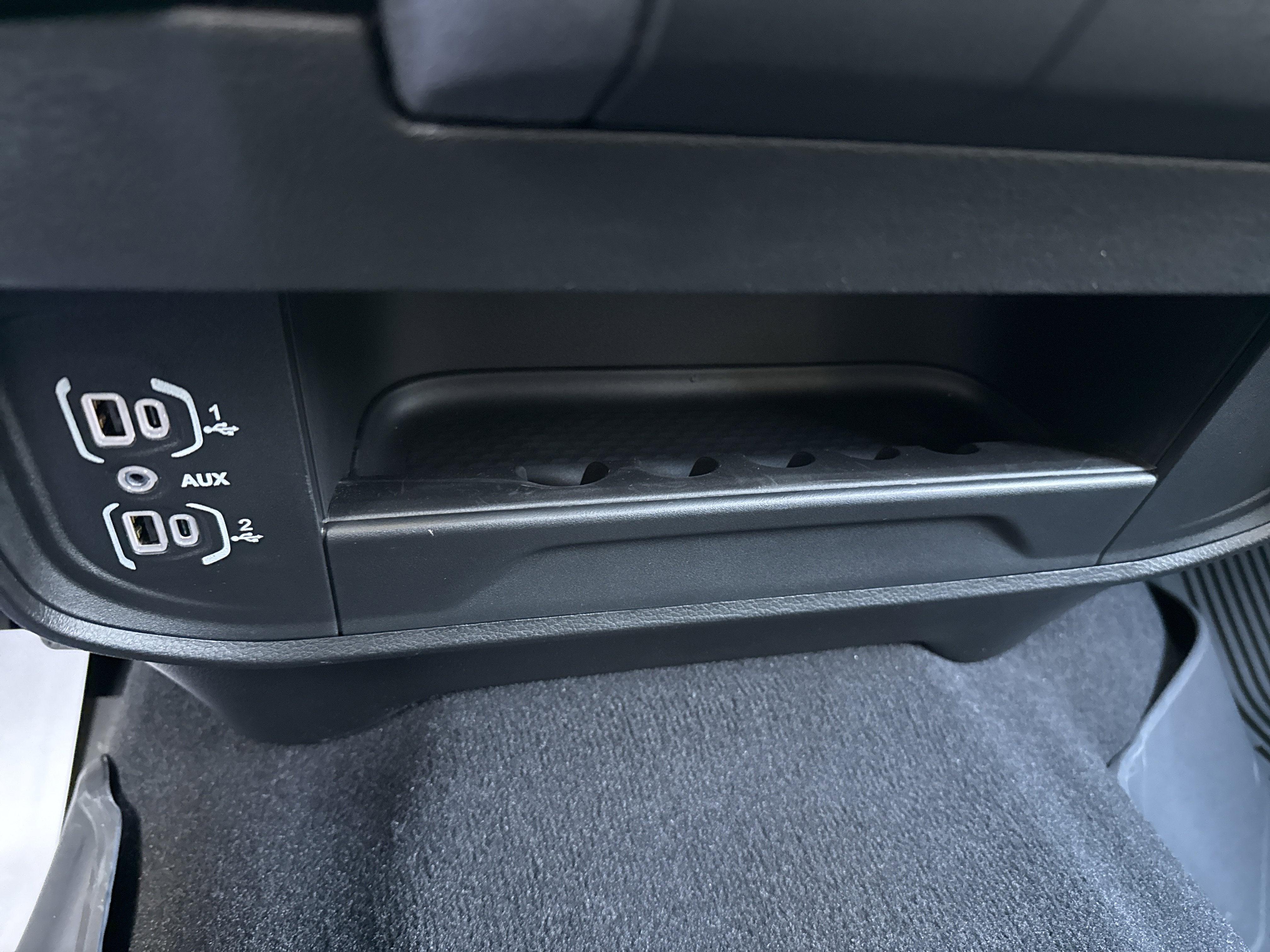 2026 RAM Ram 2500 Black Express 4x4 Crew Cab 6'4 Box