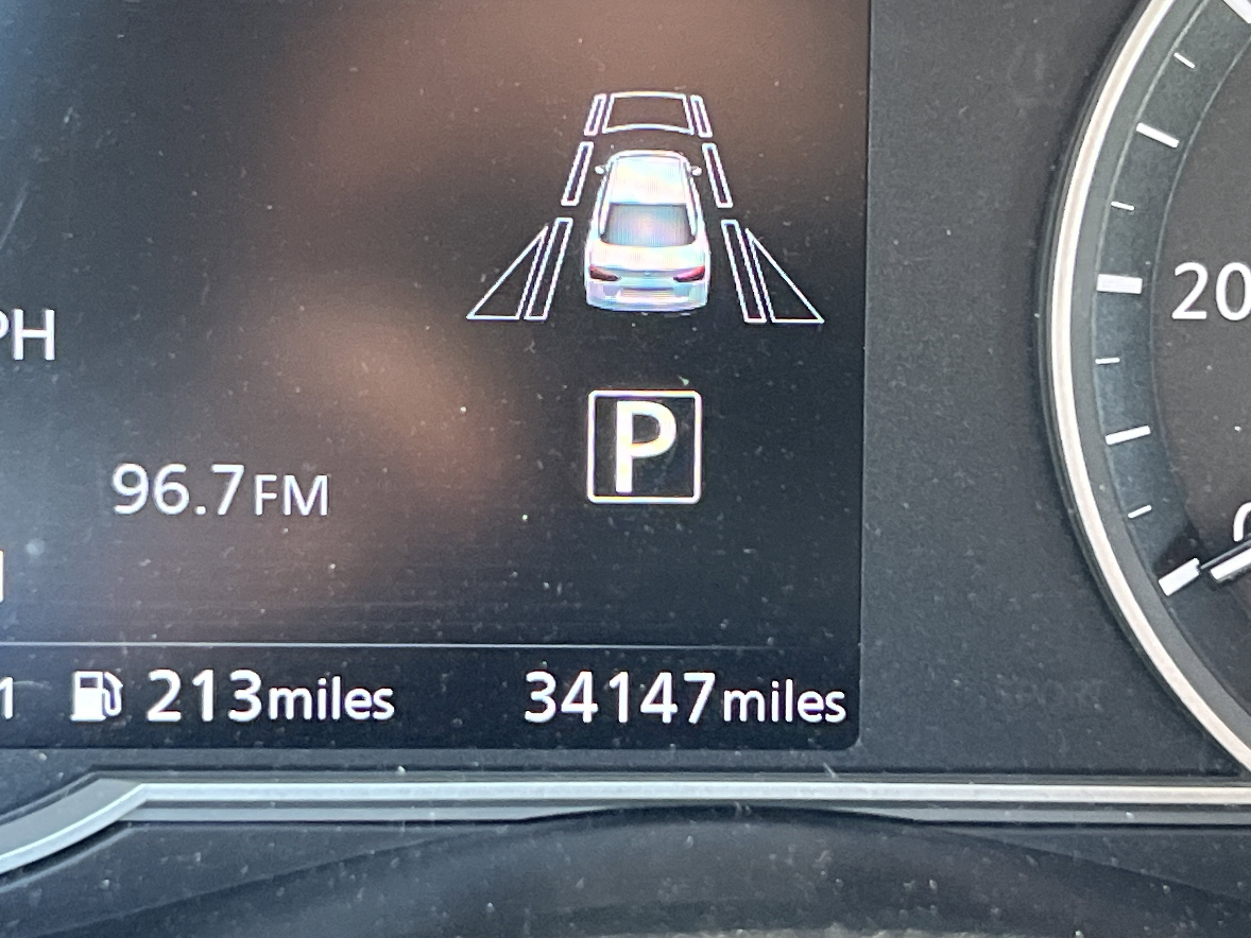 2022 Nissan Versa SV