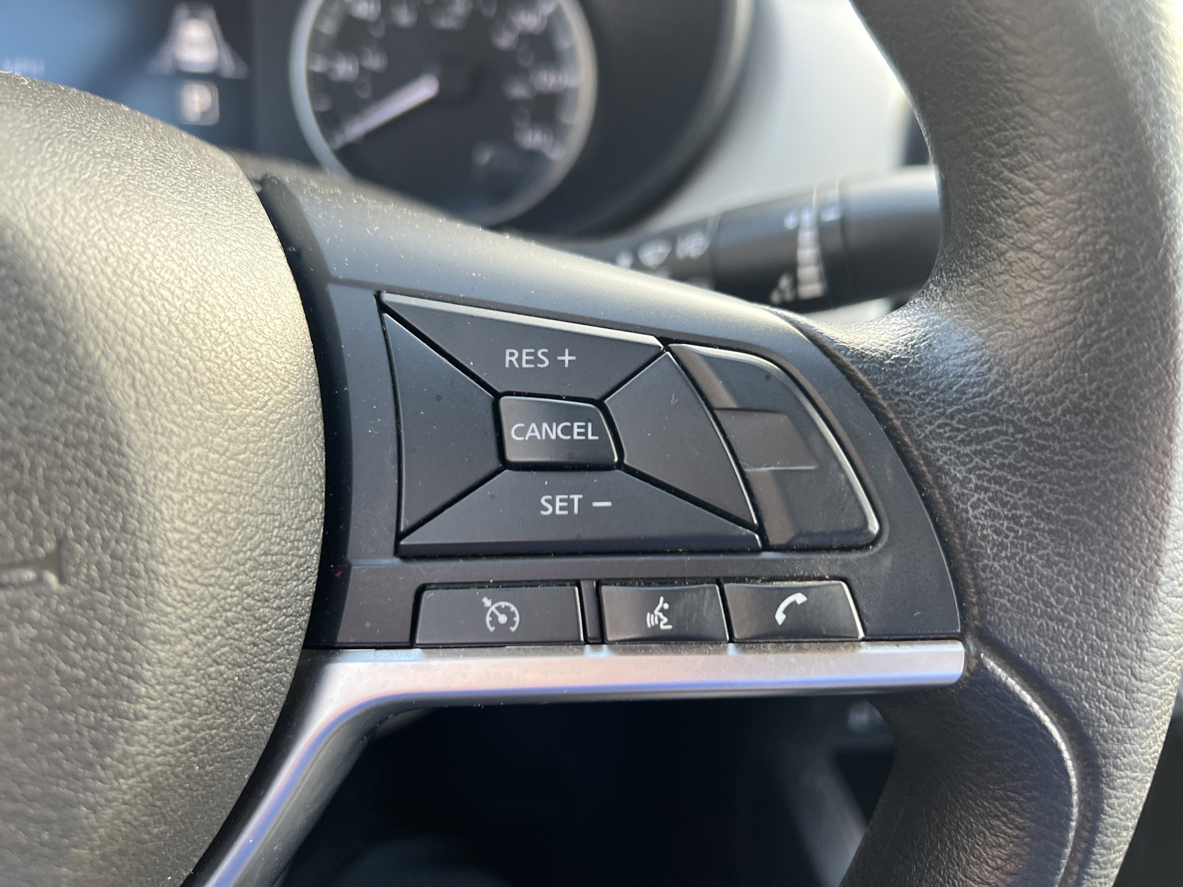 2022 Nissan Versa SV