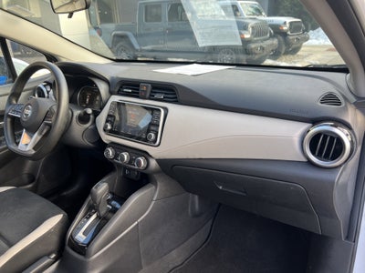 2022 Nissan Versa SV