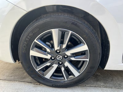 2022 Nissan Versa SV