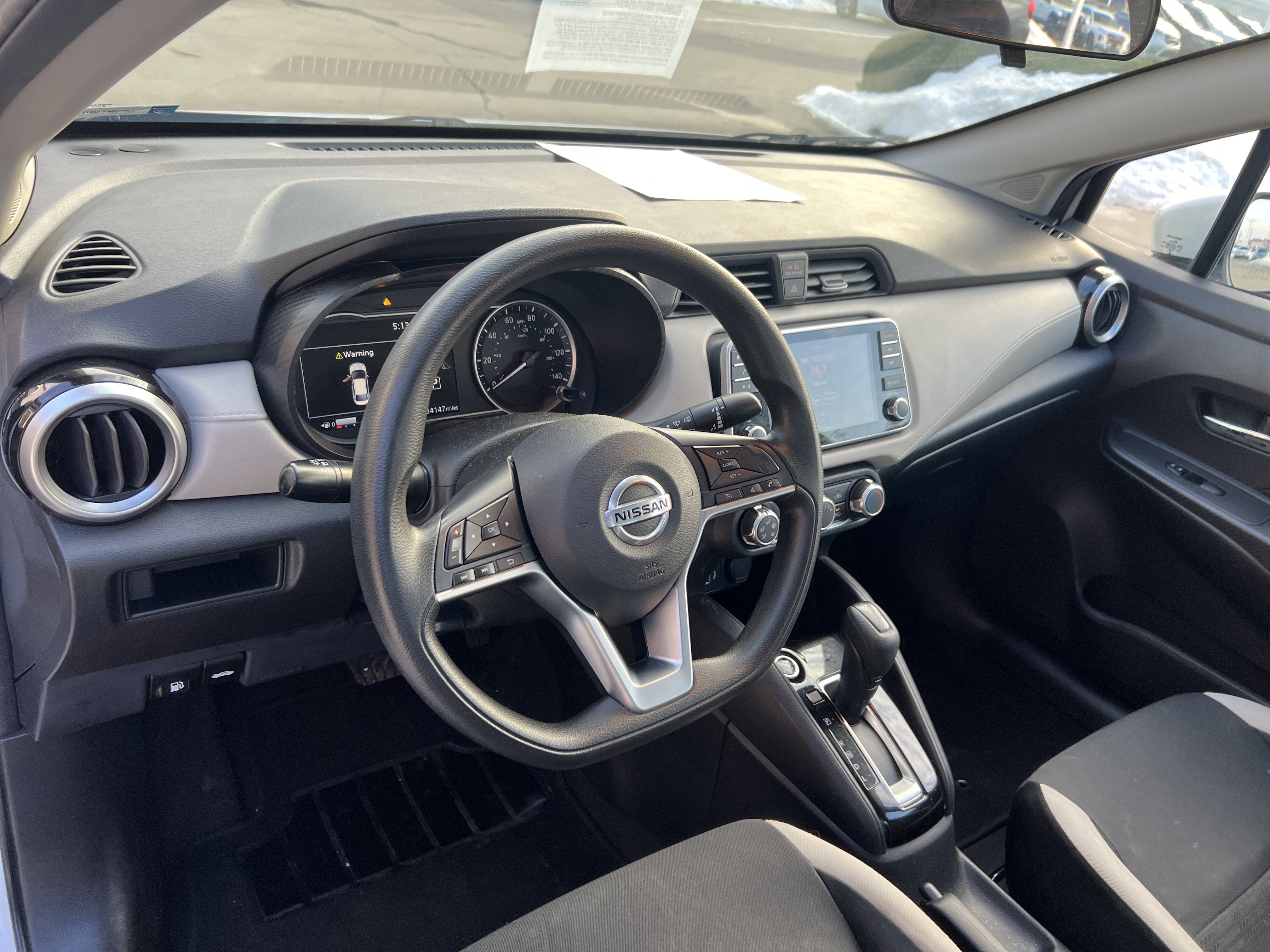 2022 Nissan Versa SV