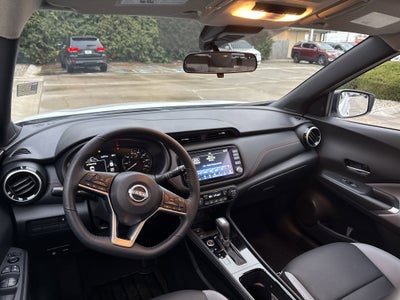 2024 Nissan Kicks SR