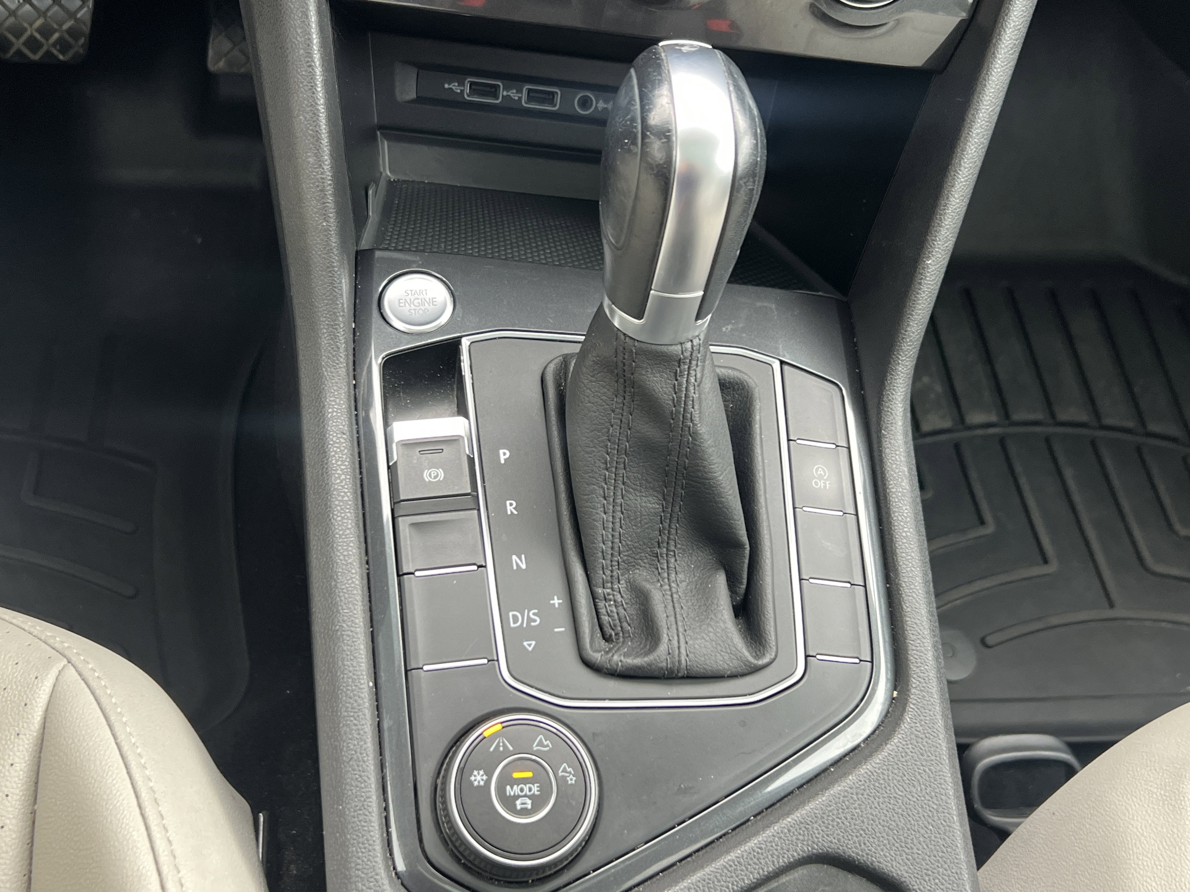 2019 Volkswagen Tiguan SE