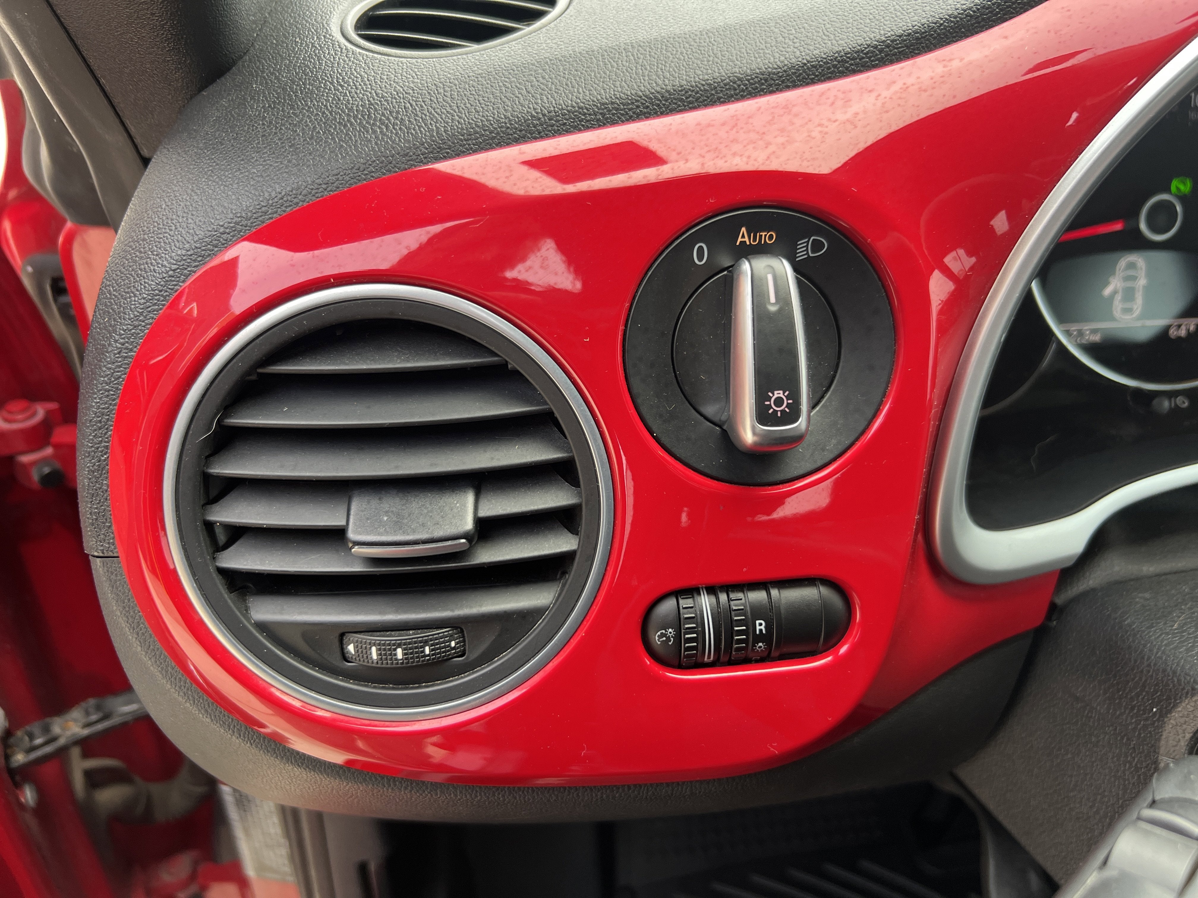 2016 Volkswagen Beetle Convertible 1.8T SEL