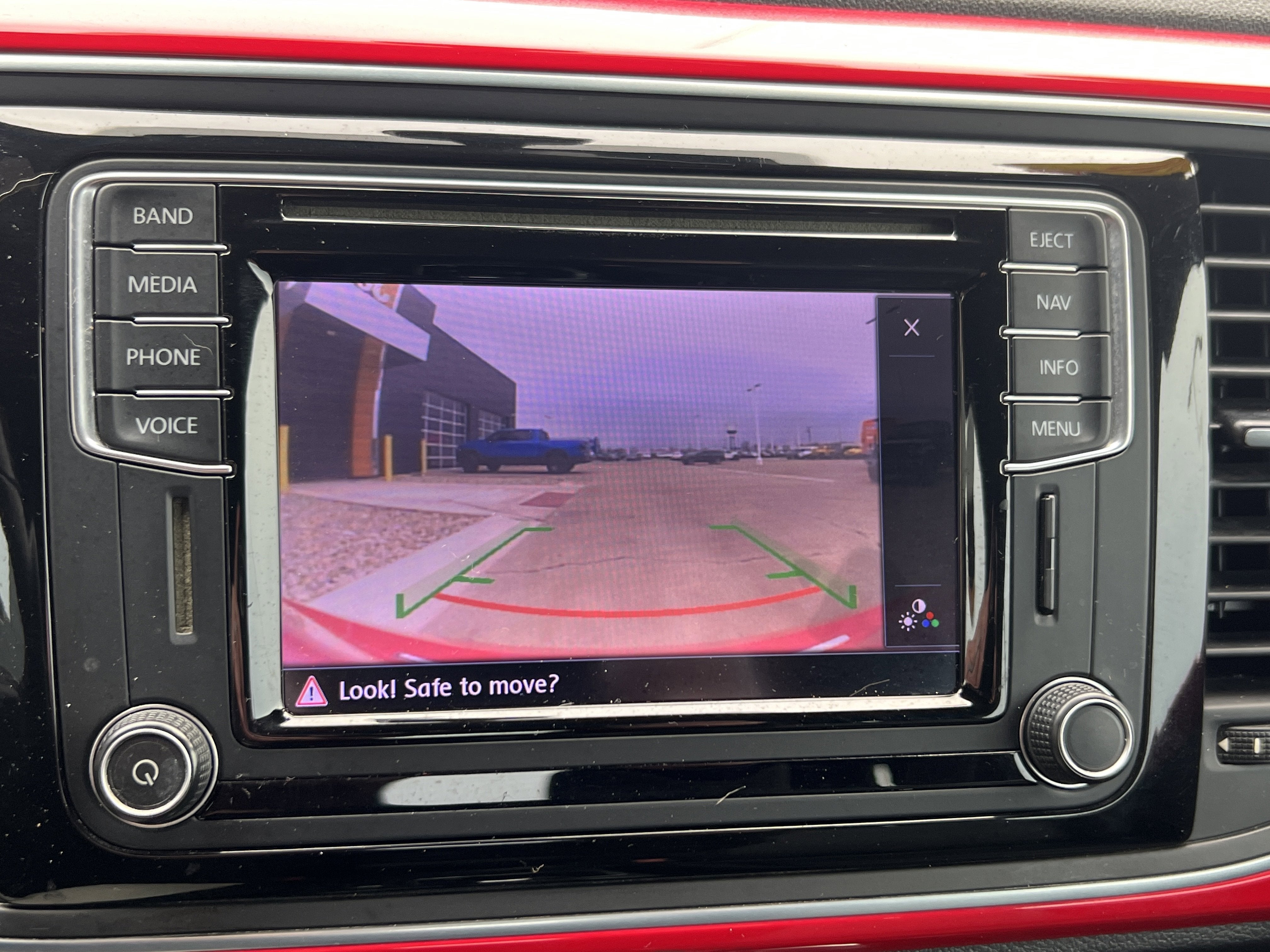 2016 Volkswagen Beetle Convertible 1.8T SEL