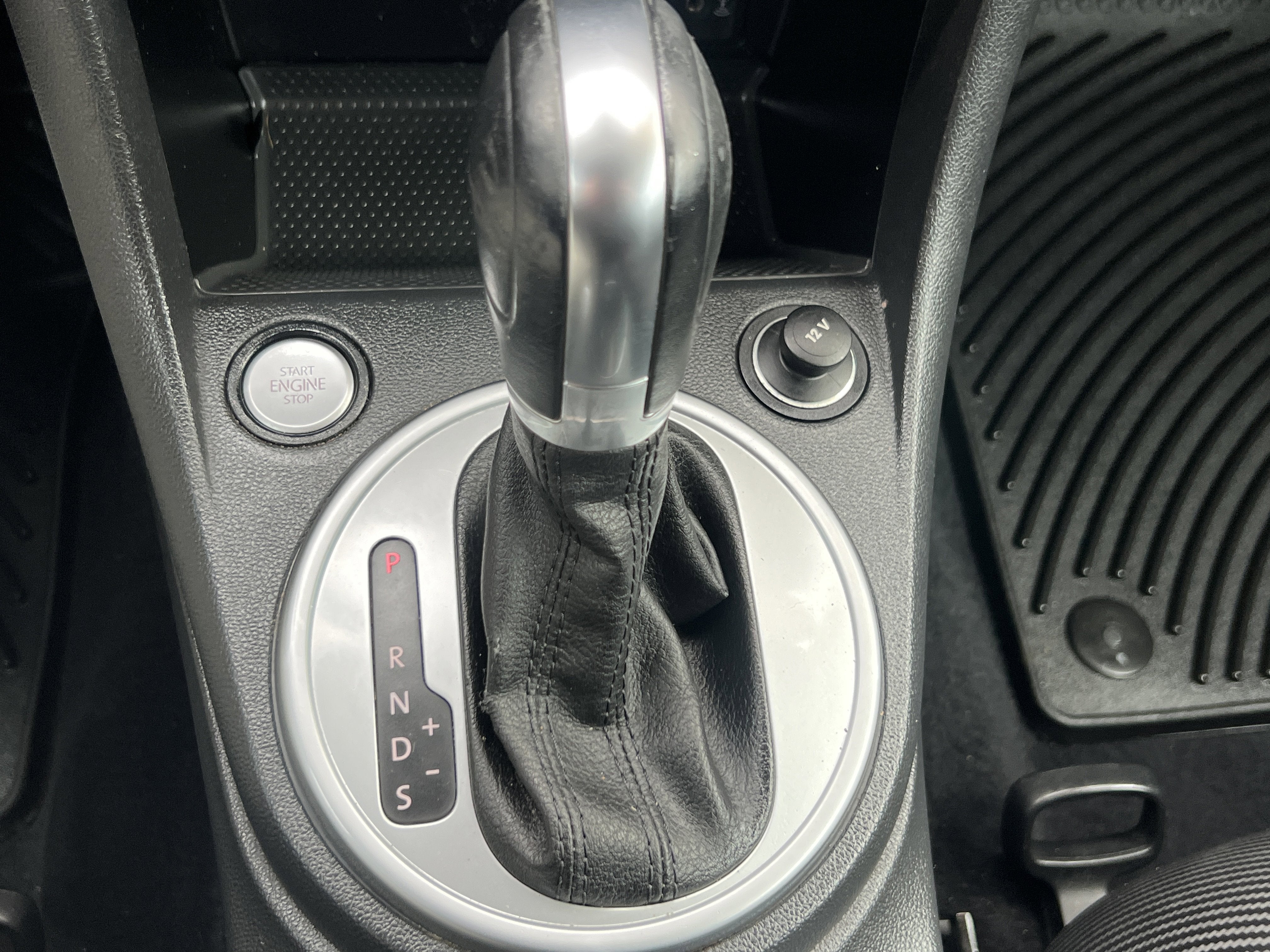 2016 Volkswagen Beetle Convertible 1.8T SEL