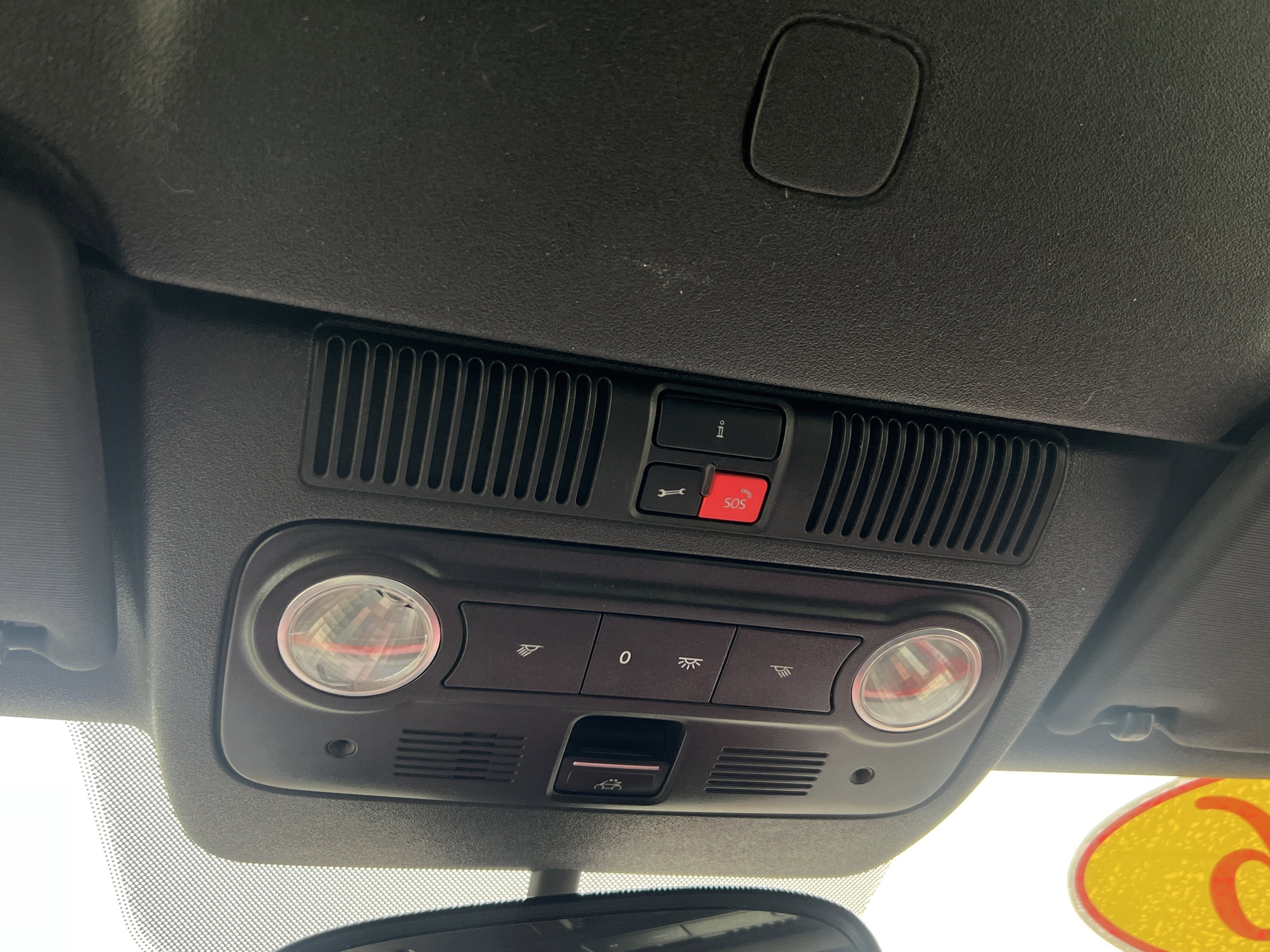 2016 Volkswagen Beetle Convertible 1.8T SEL