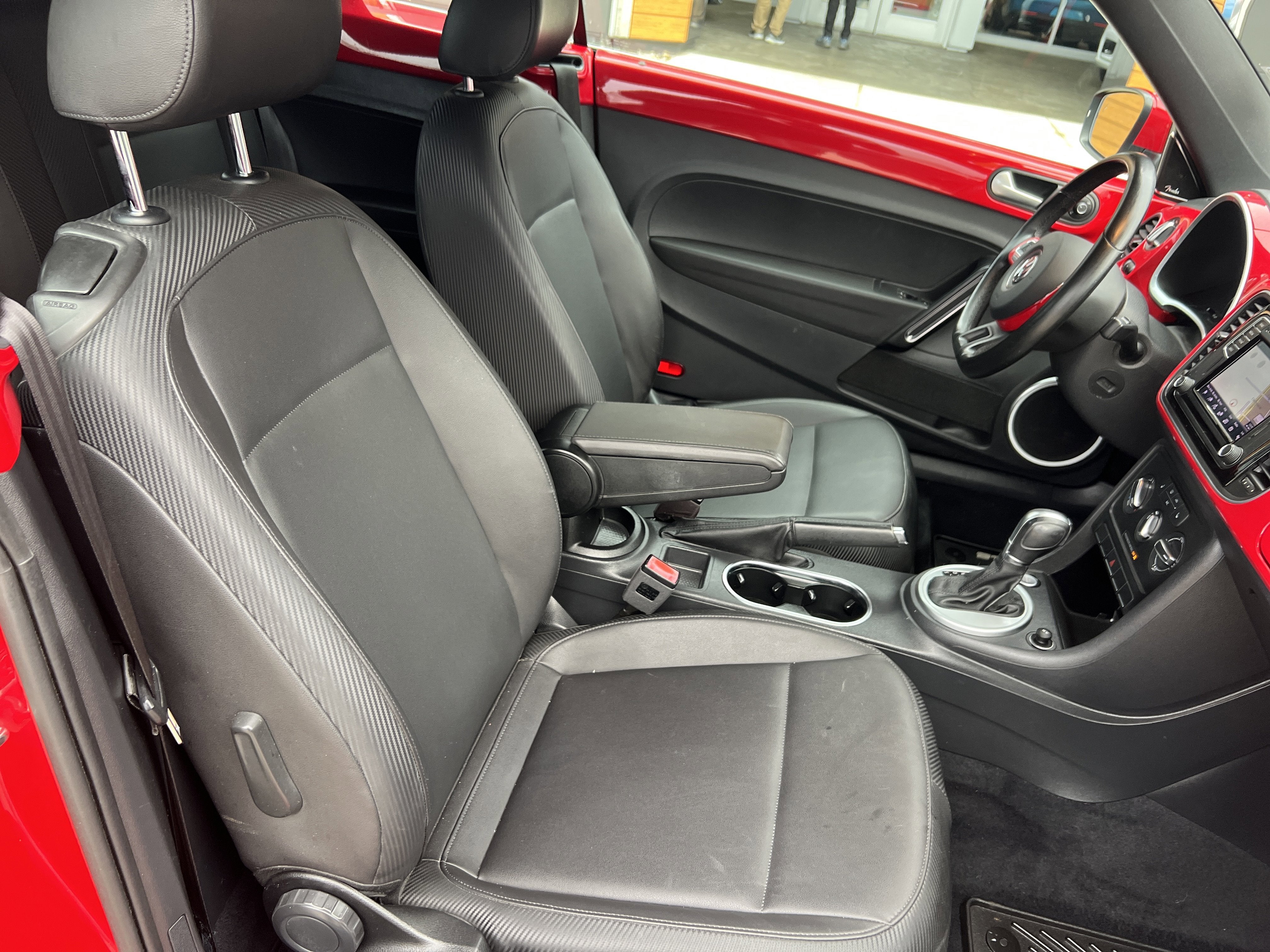 2016 Volkswagen Beetle Convertible 1.8T SEL