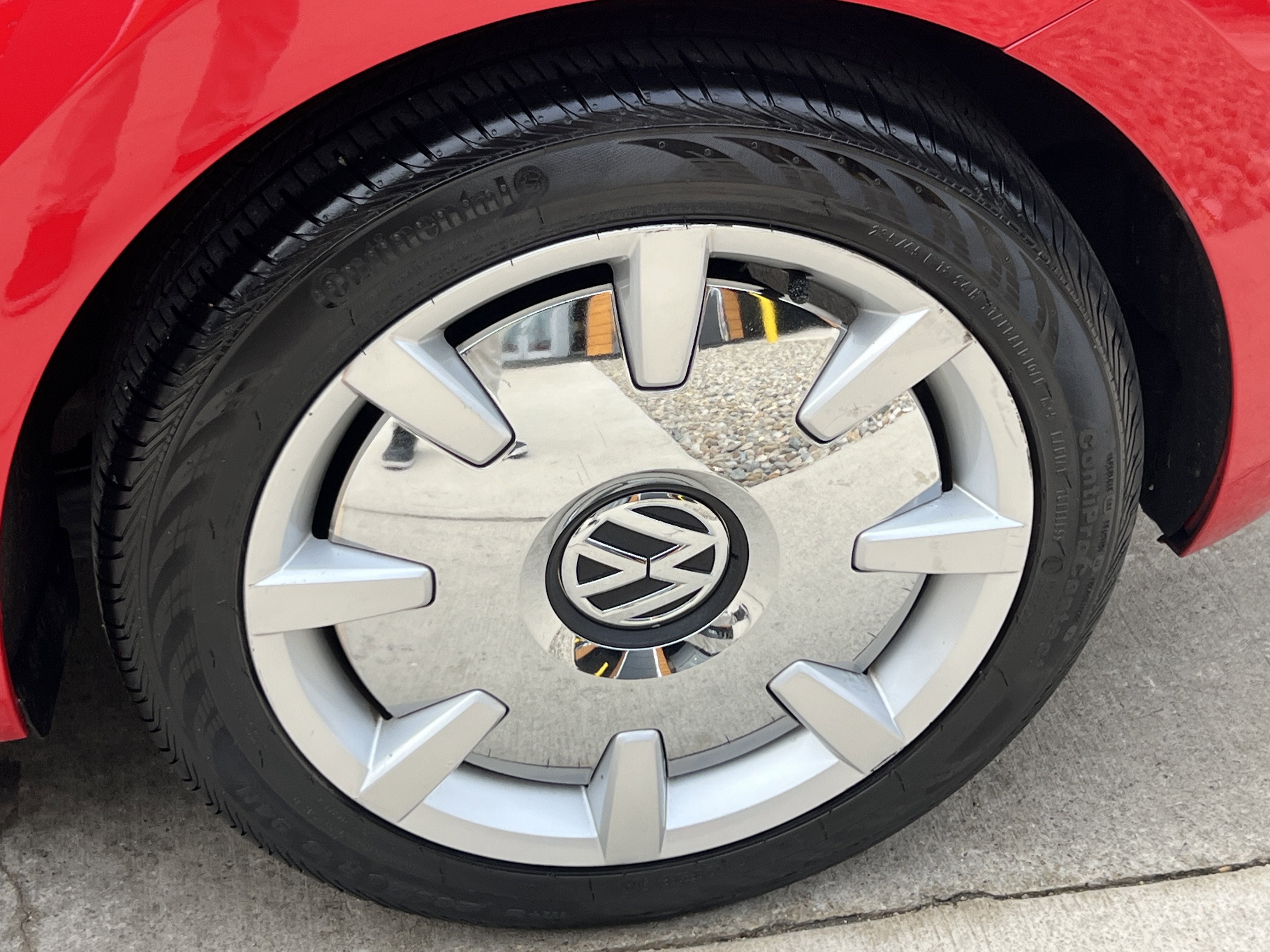 2016 Volkswagen Beetle Convertible 1.8T SEL