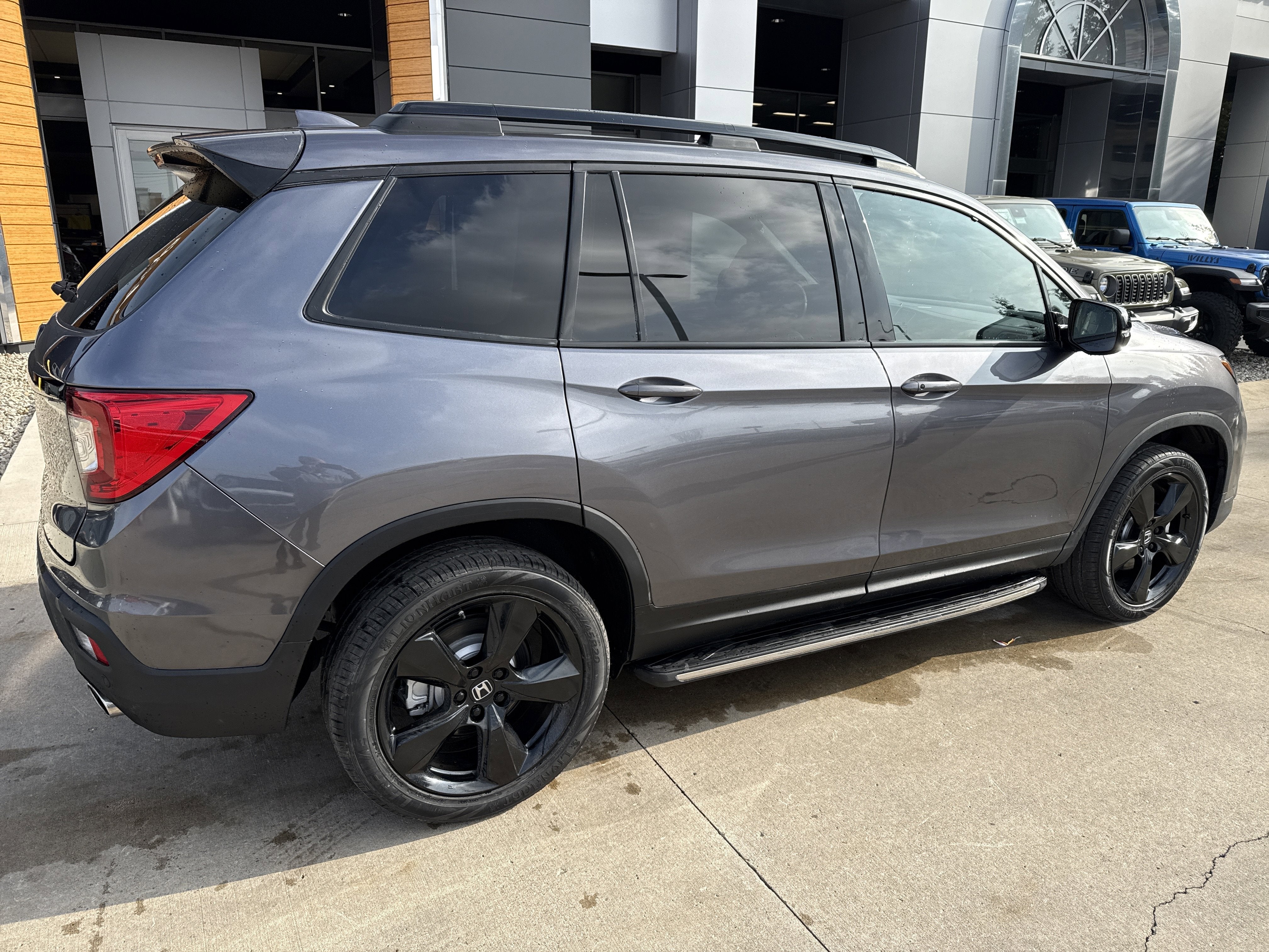 2021 Honda Passport Elite