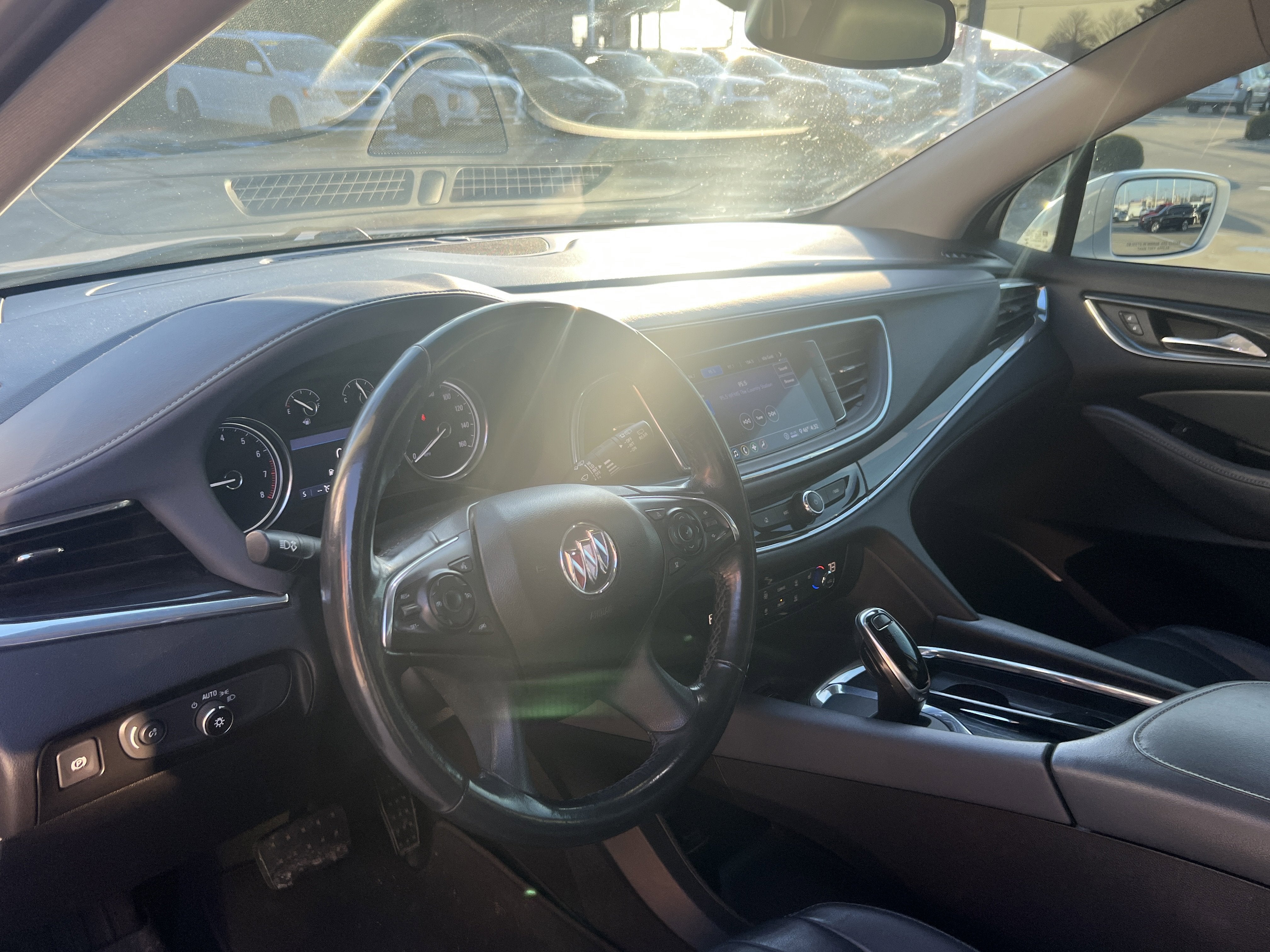 2020 Buick Enclave Essence