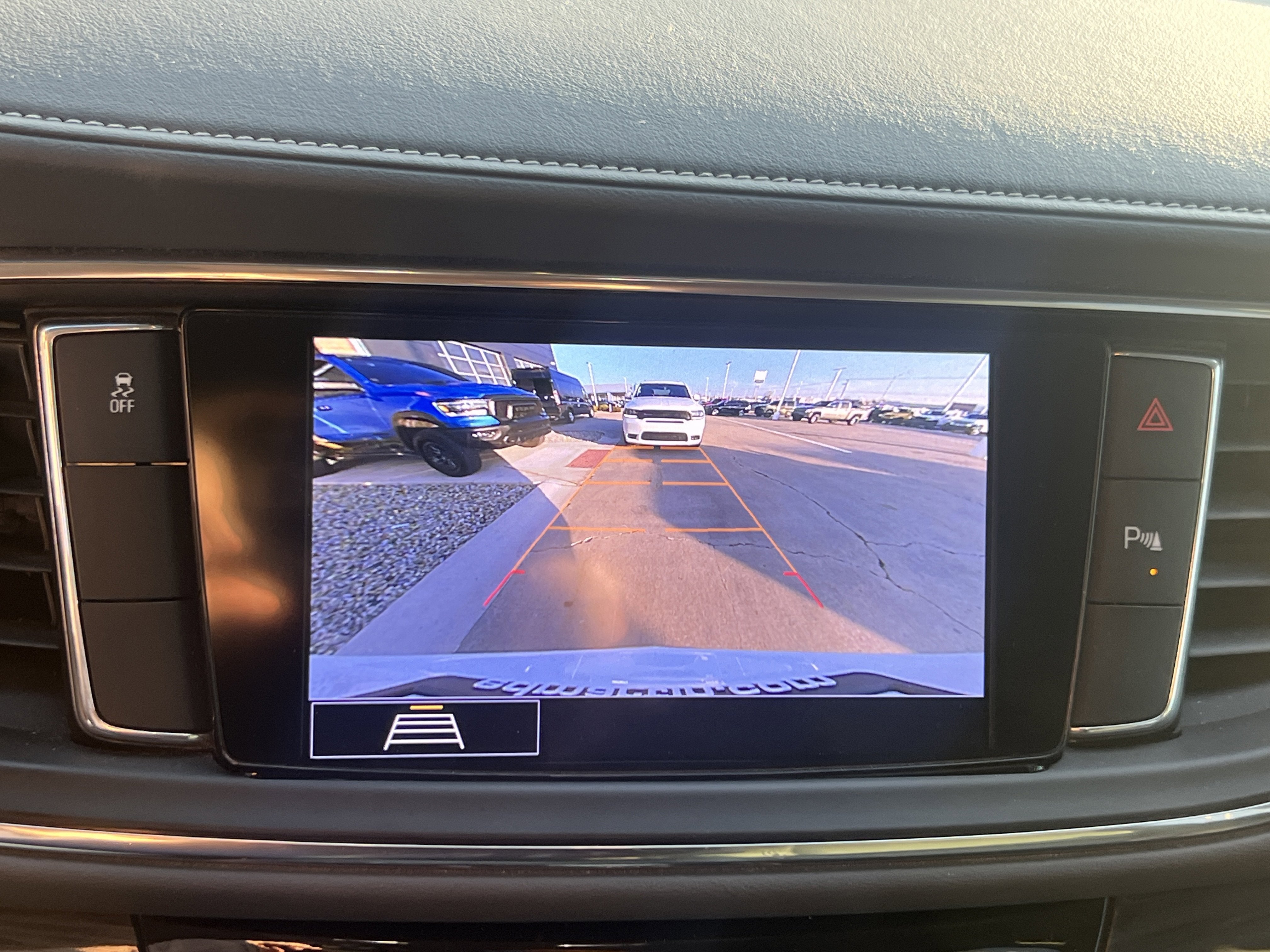 2020 Buick Enclave Essence