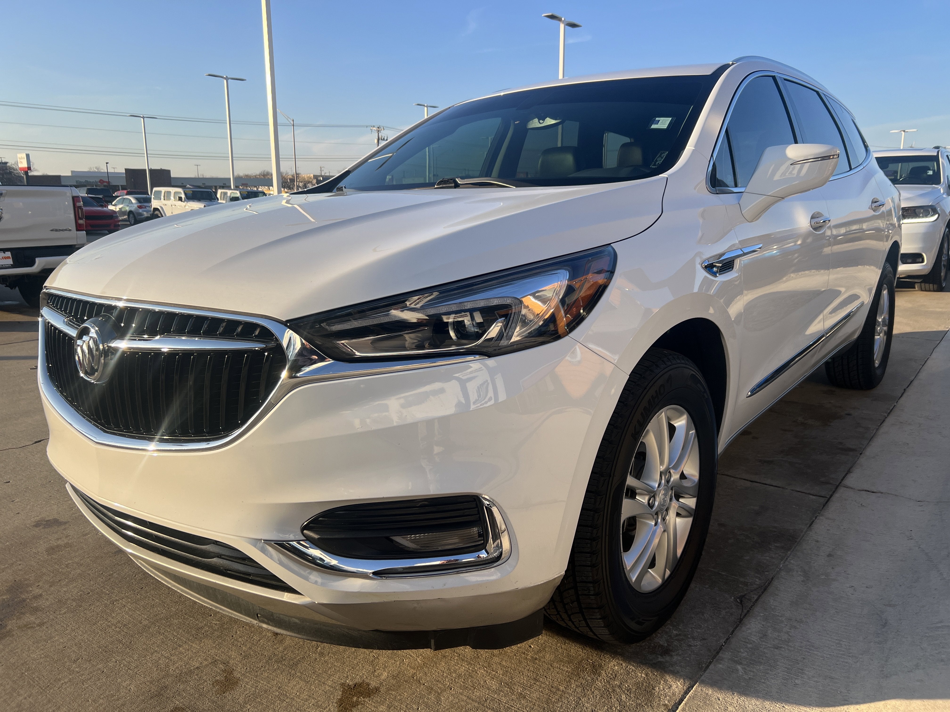 2020 Buick Enclave Essence