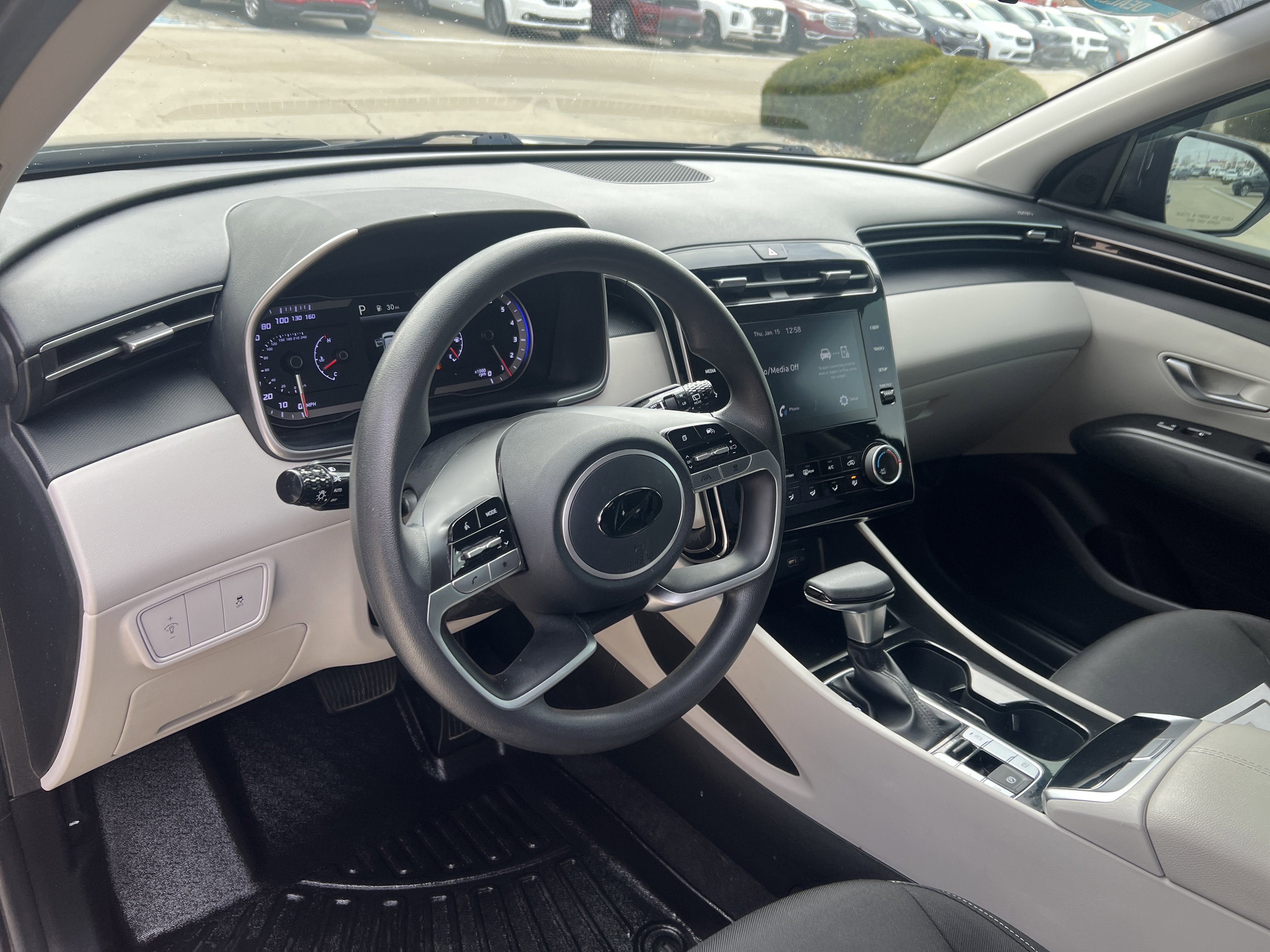 2023 Hyundai Tucson SE