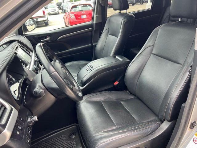 2017 Toyota Highlander Limited