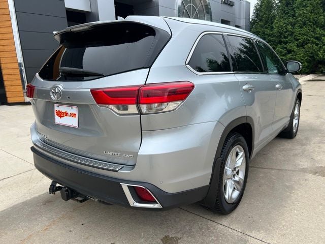 2017 Toyota Highlander Limited