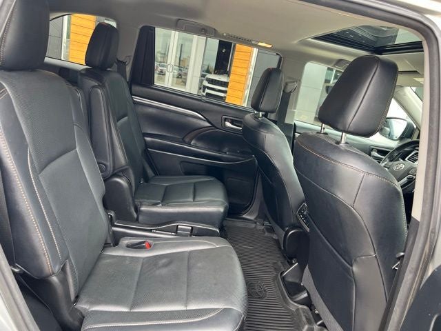 2017 Toyota Highlander Limited