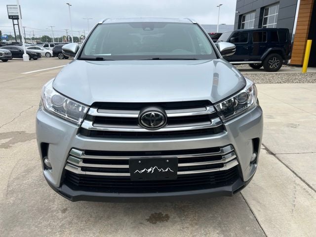 2017 Toyota Highlander Limited