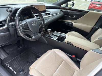 2019 Lexus ES 300h ES 300h