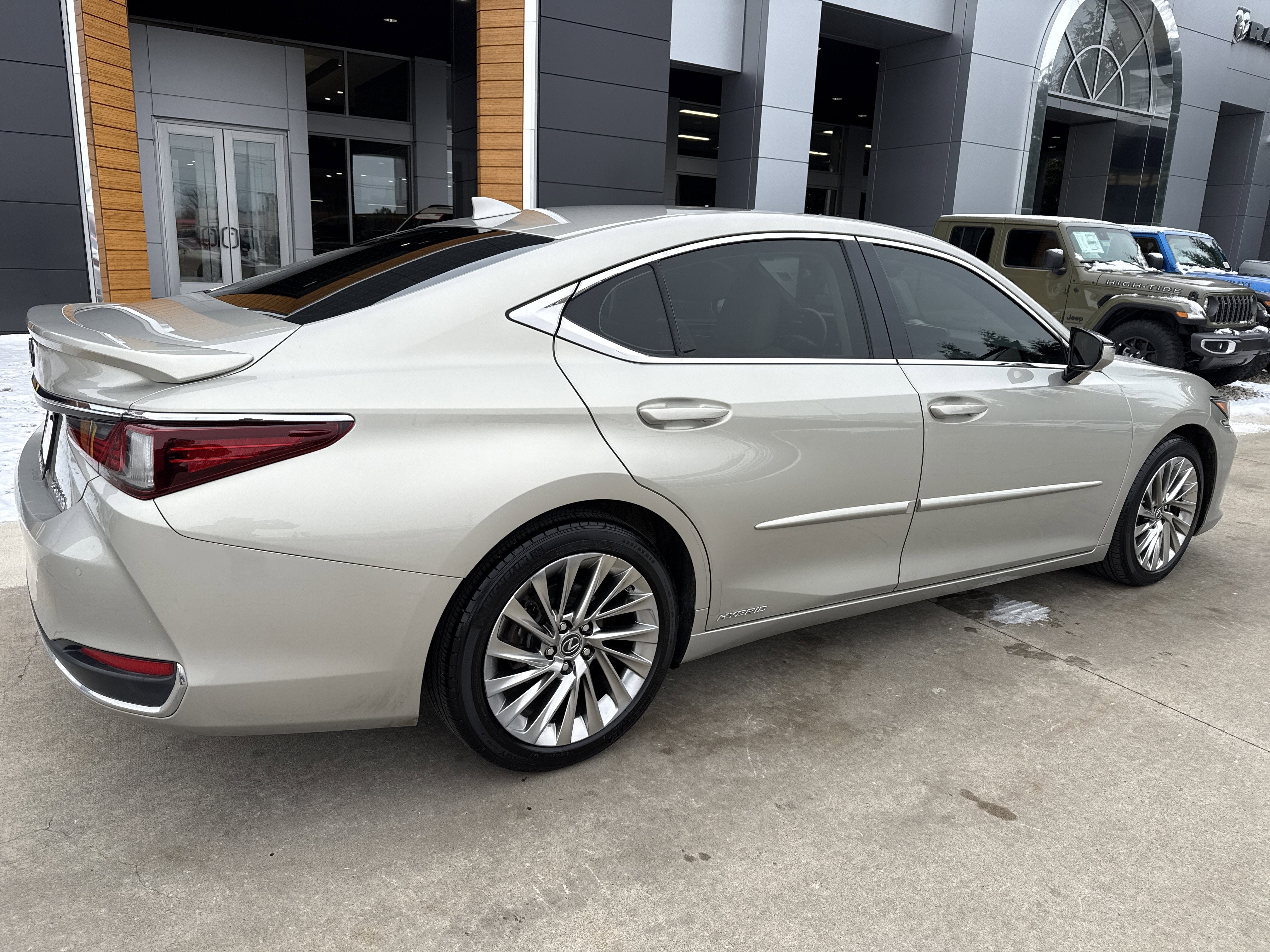 2019 Lexus ES 300h ES 300h