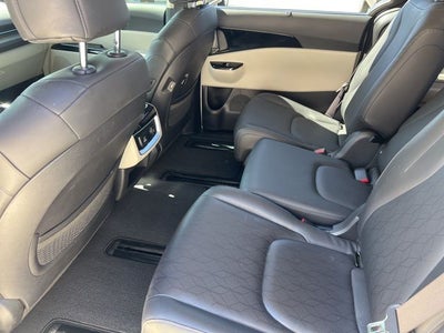 2024 Kia Carnival MPV SX