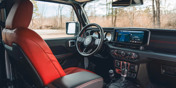 Tech-Driven Digital Cabin