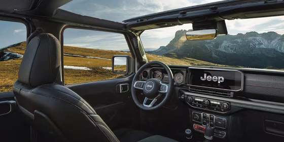 Versatile Interior and Tech
