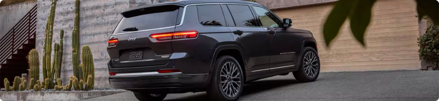 Buying a 2026 Jeep Grand Cherokee at Ed Martin CDJR in Central Indiana