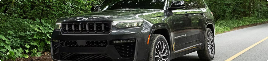 2026 Jeep Grand Cherokee L 2.0L Hurricane Turbo and 3.6L V6 engines