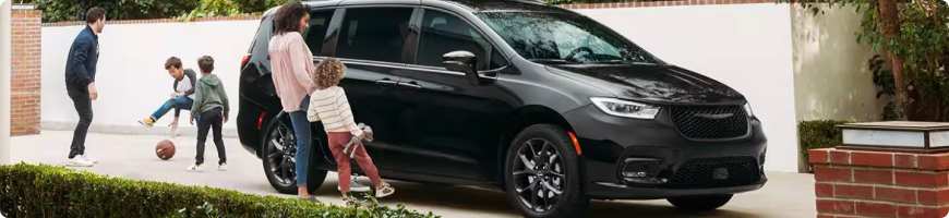 Buying a 2027 Chrysler Pacifica at Ed Martin CDJR in Central Indiana